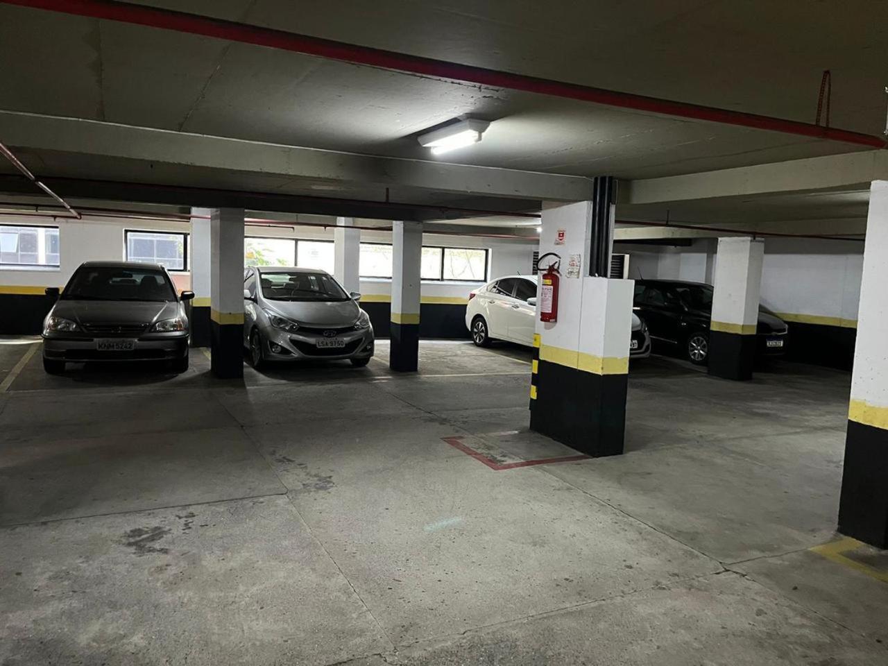 2 Quartos Copacabana Posto 3 Com Garagem * Rio de Janeiro
